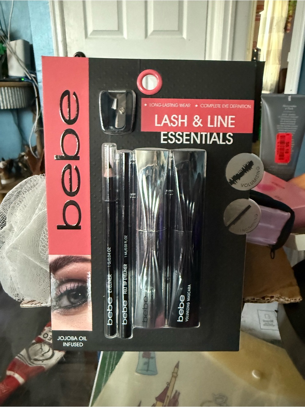 bebe Lash & Line Essentials Makeup Kit – Black and Pink Accent